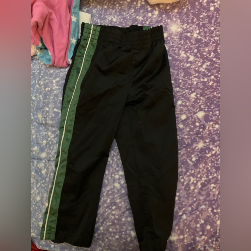 # 22 Toddler sweatpants unisex